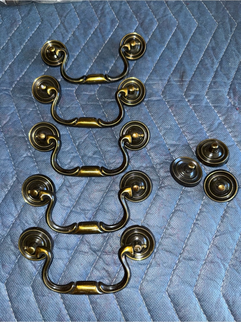 Antique-Style Brass Drawer Pulls - Set of 5 Handles